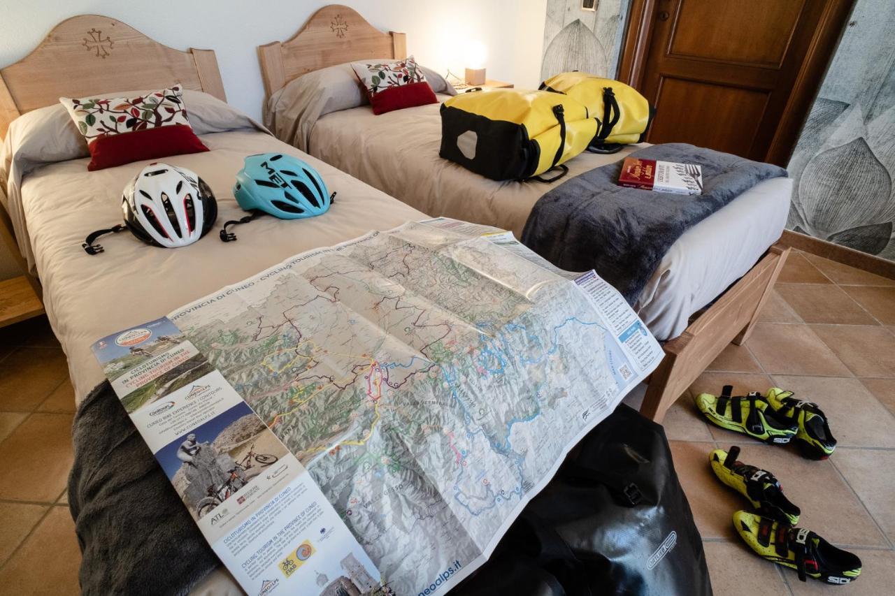 Casa Bart, Bike And Outdoor Hospitality Hotel Villar San Costanzo Exterior photo